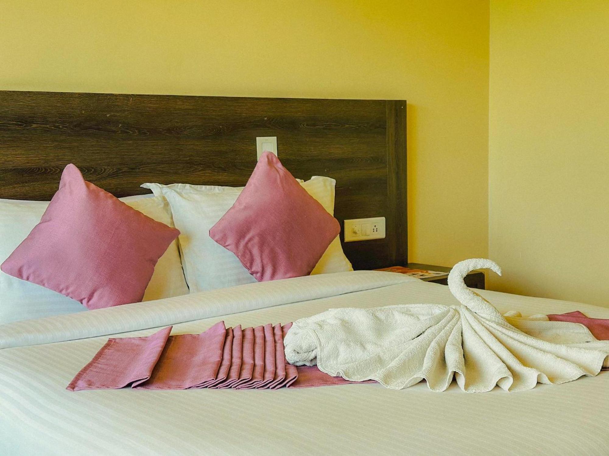 เดอะ ไฮต์ Hotel มุนนาร์ ภายนอก รูปภาพ